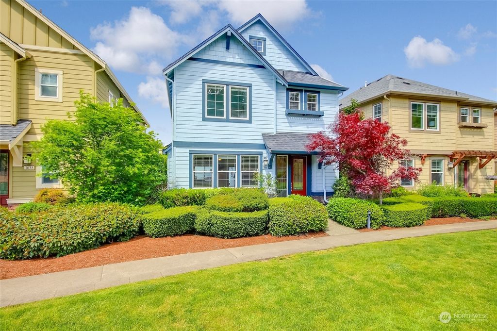 Photo of 1646 NE Falls Drive, Issaquah, WA 98029 (MLS # 2227152)