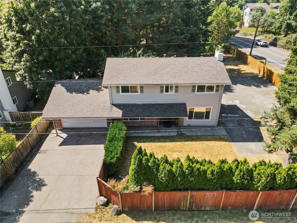 Photo of 8003 NE 203rd Street, Kenmore, WA 98028 (MLS # 2584128)