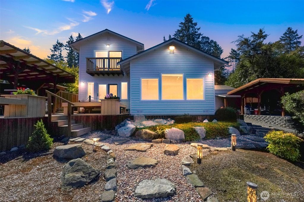 Photo of 1207 Creso Road S, Spanaway, WA 98387 (MLS # 2479953)