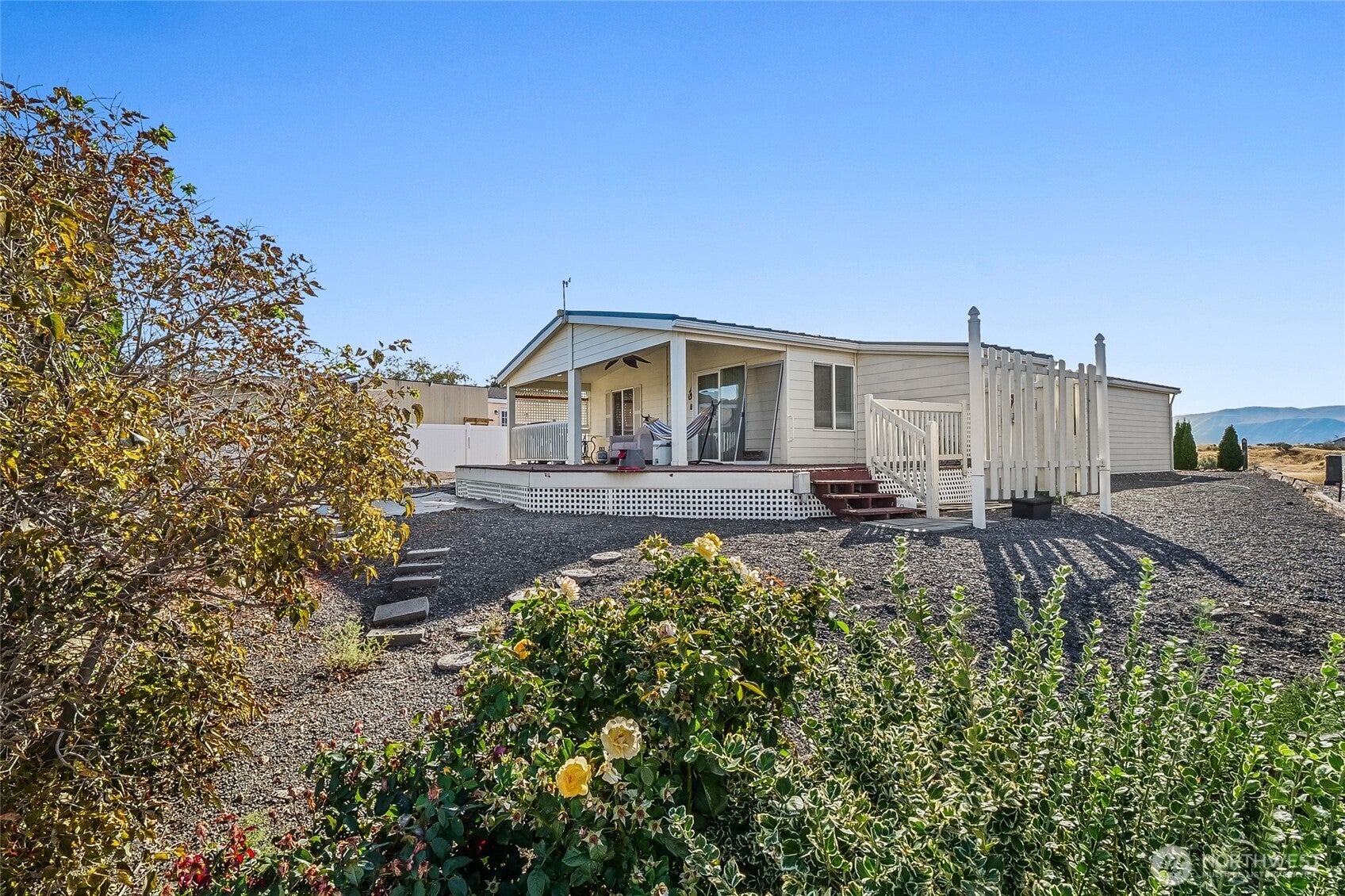 514 SW Autumn Loop
