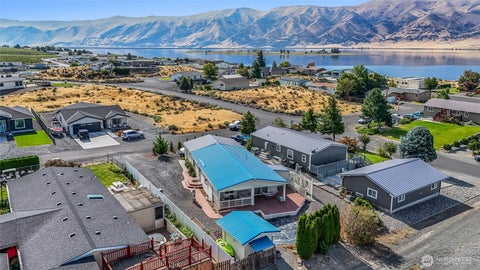 Photo of 514 SW Autumn Loop LOOP, Mattawa, WA 99349 (MLS # 2580104)