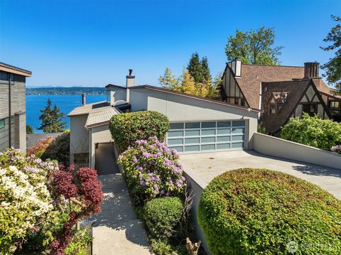 3718 48th Avenue NE Seattle WA 98105