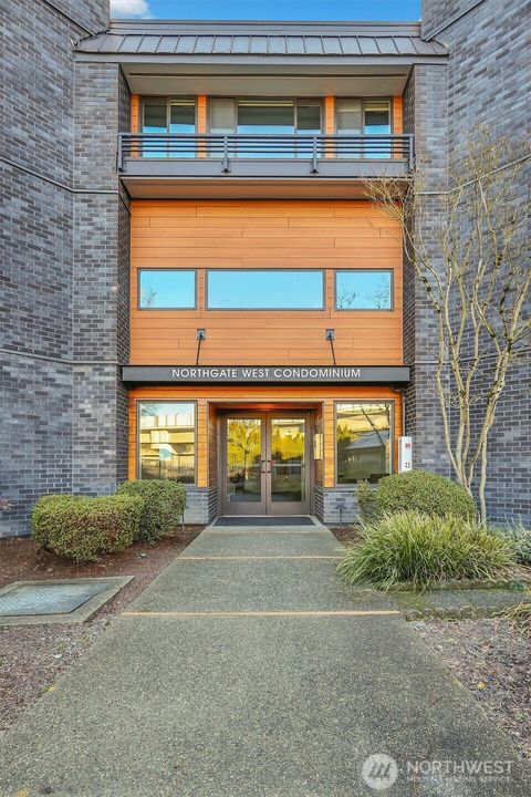Photo of 11300 1st Avenue NE #309, Seattle, WA 98125 (MLS # 2475085)