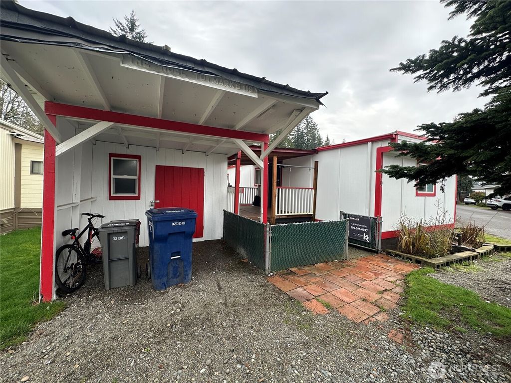 Photo of 4205 Auburn Way S #119, Auburn, WA 98092 (MLS # 2476599)