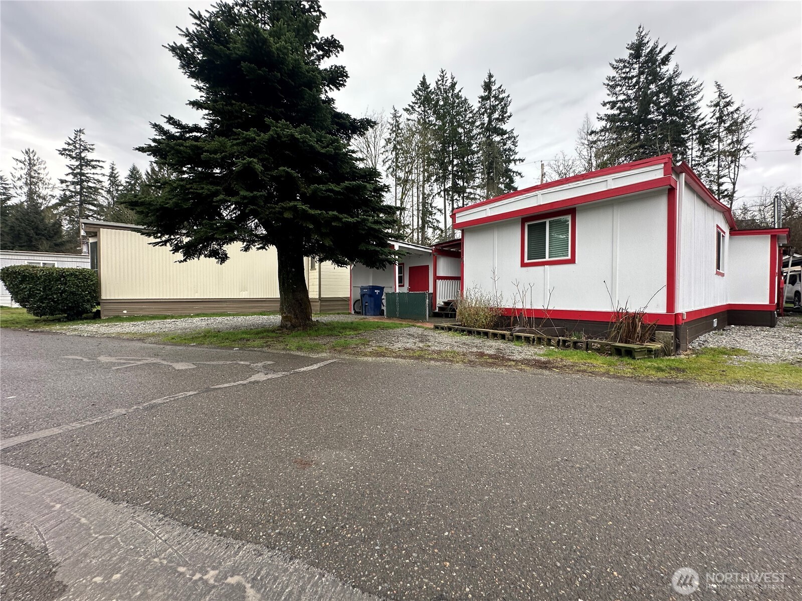 4205 Auburn Way S 119