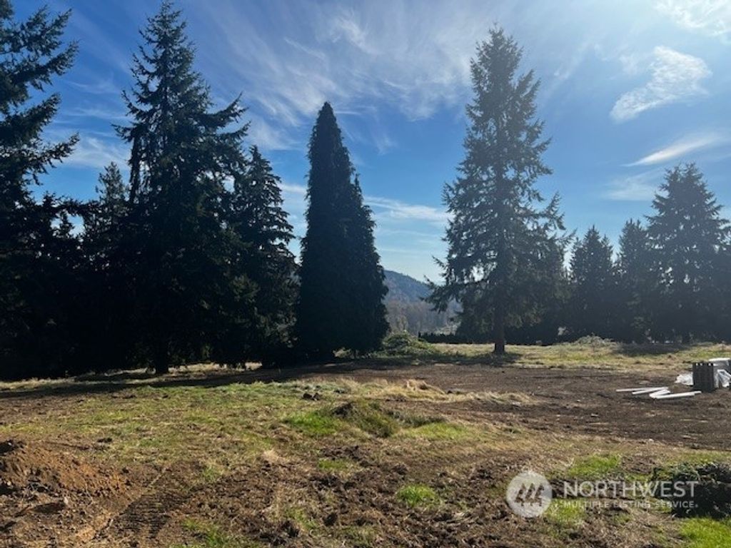 Photo of 13827 102nd Drive SE #23, Snohomish, WA 98296 (MLS # 2301480)