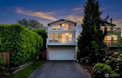 Photo of 2631 NW 86th Street, Seattle, WA 98117 (MLS # 2526677)