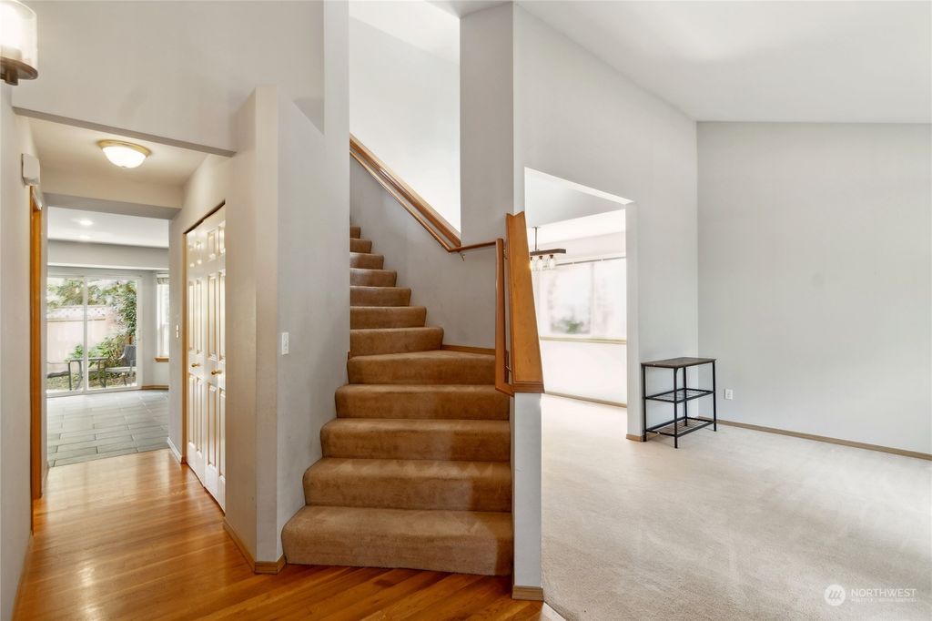 Photo of 3826 148th Street SW, Lynnwood, WA 98087 (MLS # 2255418)