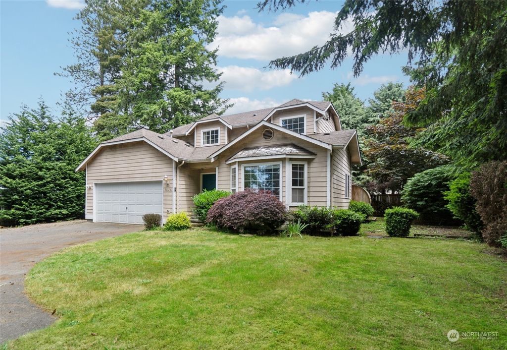 Photo of 3826 148th Street SW, Lynnwood, WA 98087 (MLS # 2255418)