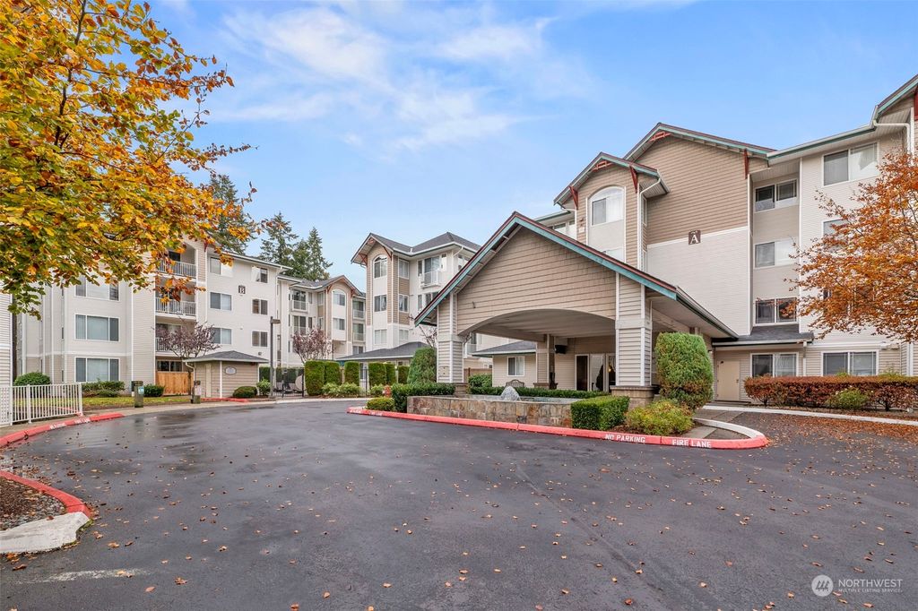 Photo of 13301 SE 79th Place #C112, Newcastle, WA 98059 (MLS # 2308810)