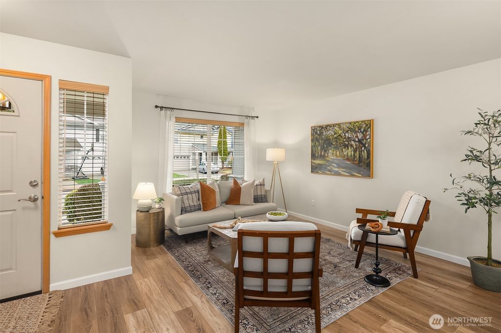 Photo of 10116 224th Avenue NE, Redmond, WA 98053 (MLS # 2490430)