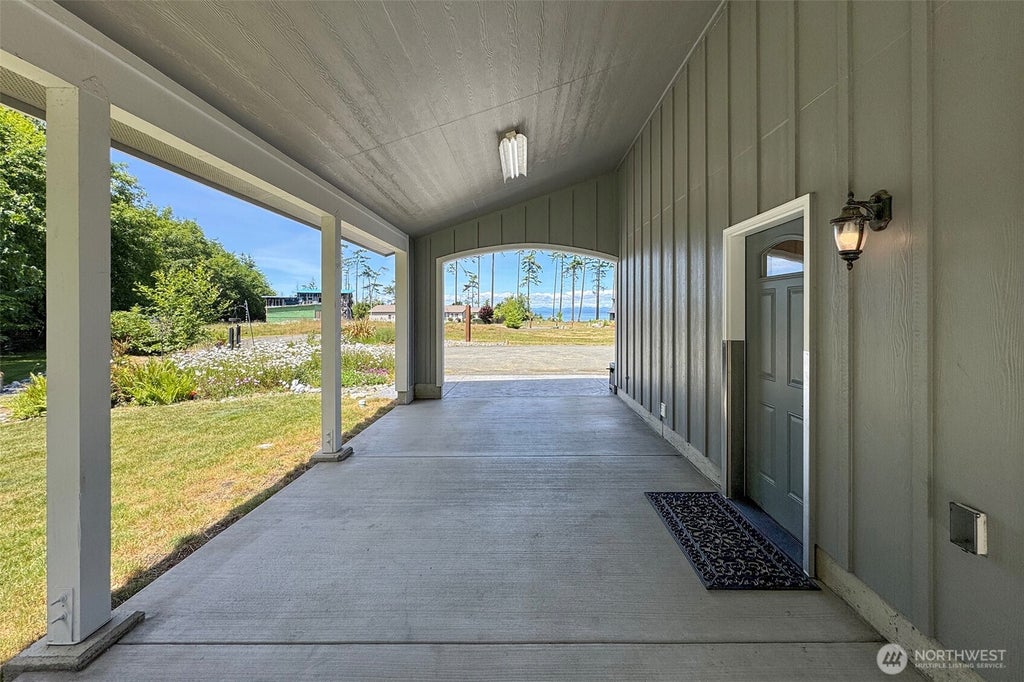 Photo of 1117 Walker Street, Port Angeles, WA 98363 (MLS # 2539172)