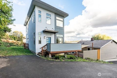 10653 10655 22nd Place S, Seattle, WA 98168 - MLS#: 2357258