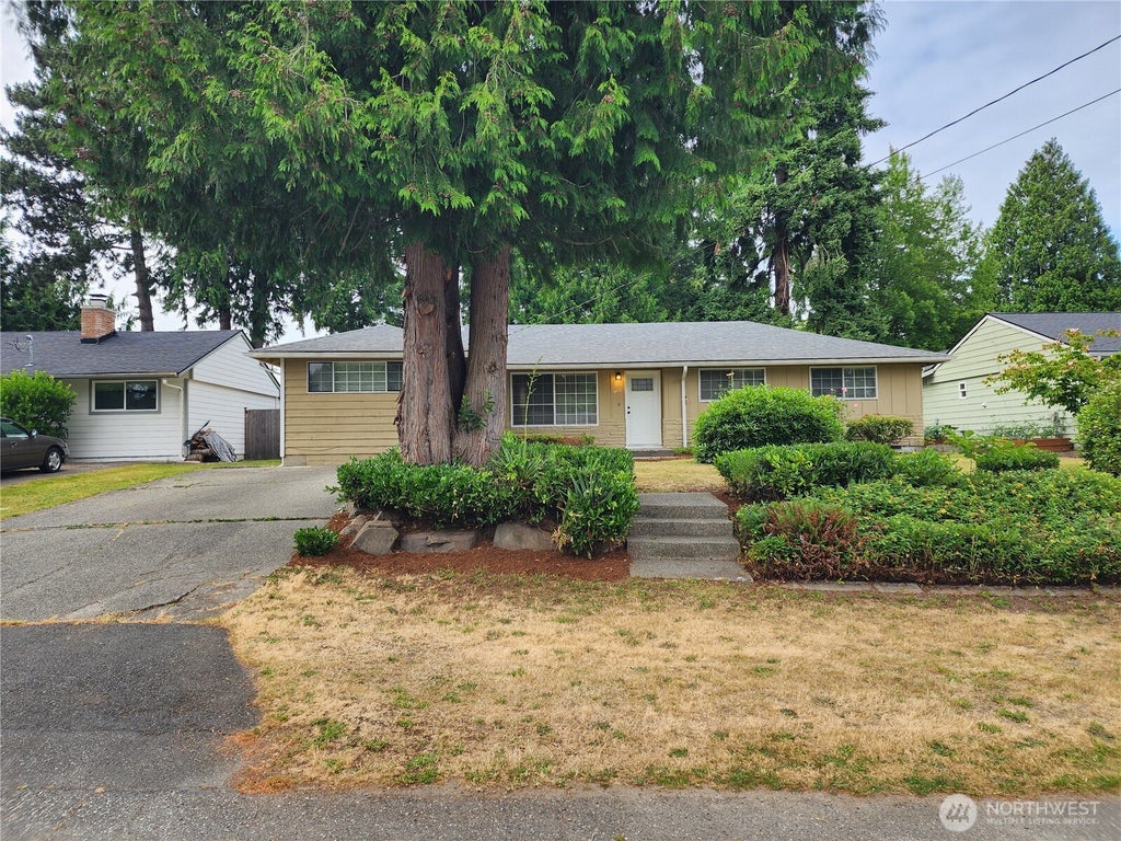 Photo of 8810 NE 187th Street, Bothell, WA 98011 (MLS # 2548453)