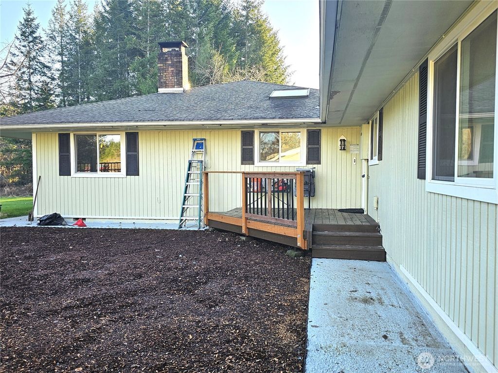 Photo of 7910 W Matlock Brady Road, Elma, WA 98541 (MLS # 2468676)