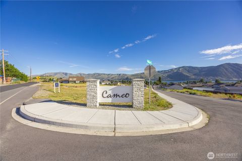 Photo of 157 - 8 Lots Sailing Hawk Lane, Manson, WA 98831 (MLS # 2385778)