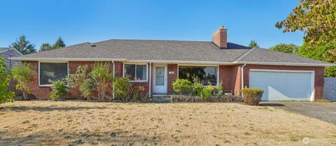 Photo of 3206 NE 49th Street, Vancouver, WA 98663 (MLS # 2571001)