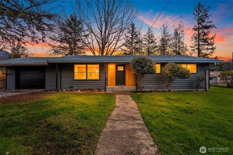 Photo of 222 2nd Street, Gold Bar, WA 98251 (MLS # 2467608)