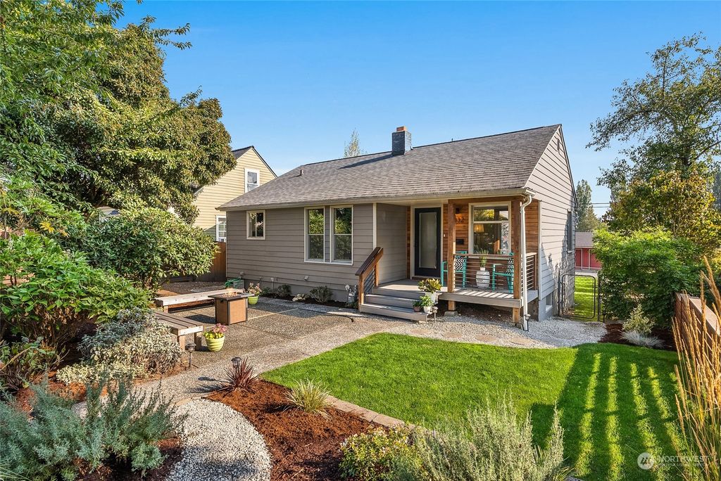 Photo of 7332 29th Avenue SW, Seattle, WA 98126 (MLS # 2009026)