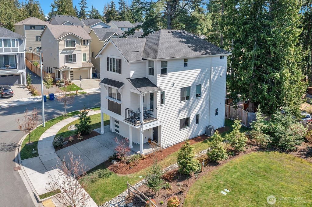 Photo of 8904 231st Place SW, Edmonds, WA 98026 (MLS # 2361777)