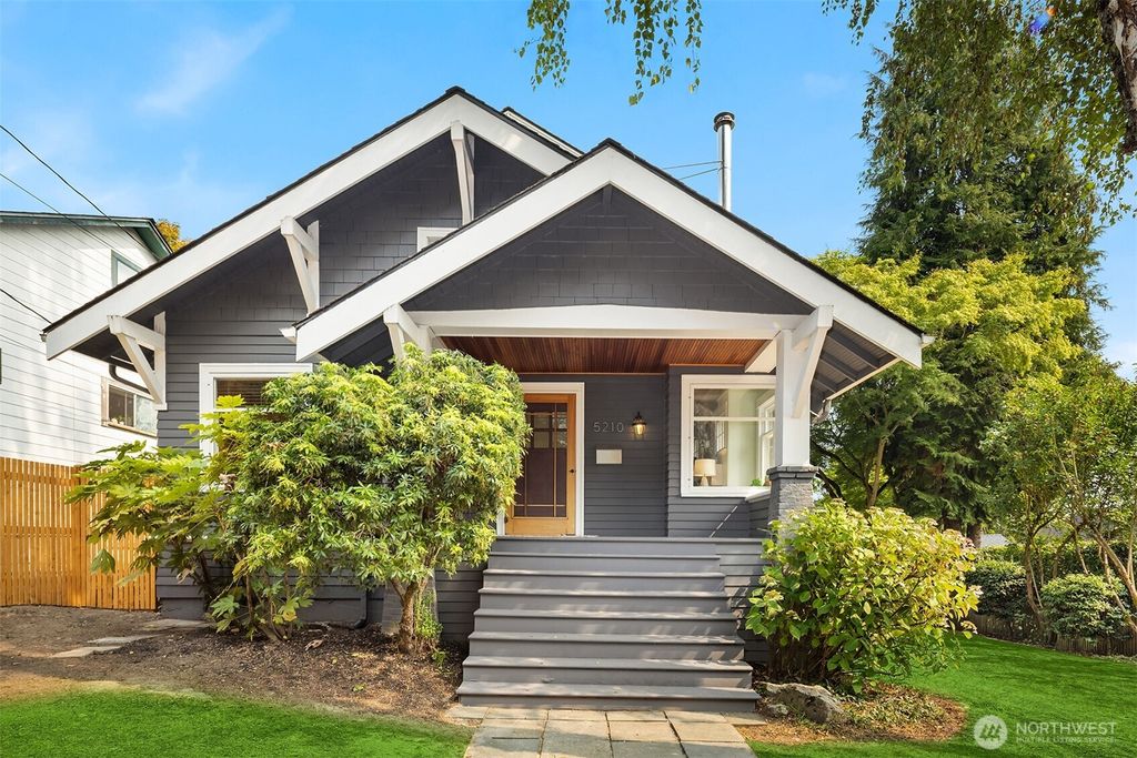 Photo of 5210 35th Avenue NE, Seattle, WA 98105 (MLS # 2425997)