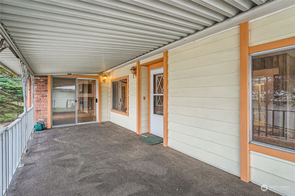 Photo of 11436 SE 208th Street #11, Kent, WA 98031 (MLS # 2053771)