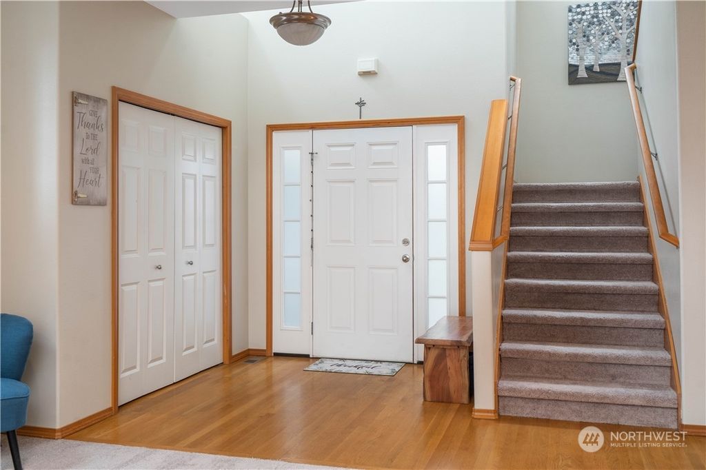 Photo of 1215 10th Avenue, Milton, WA 98354 (MLS # 2187281)