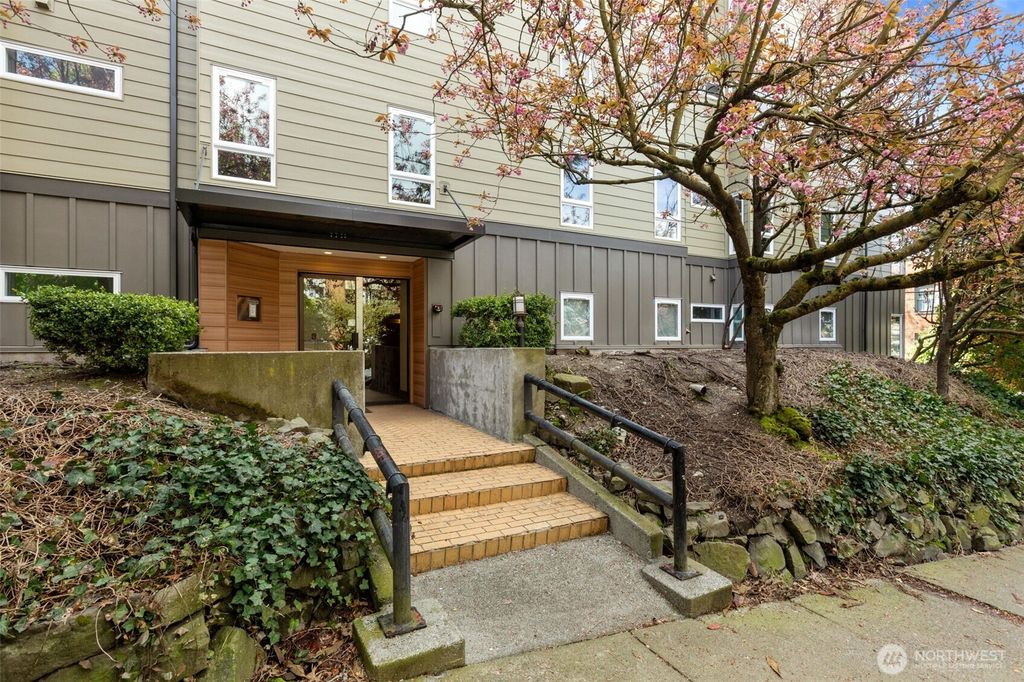 Photo of 435 Summit Avenue E #202, Seattle, WA 98102 (MLS # 2357251)