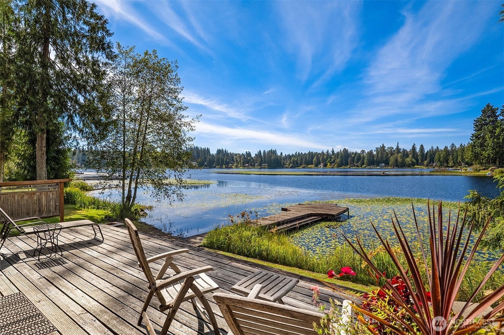 Photo of 11521 E Lake Joy Drive NE, Carnation, WA 98014 (MLS # 2589646)