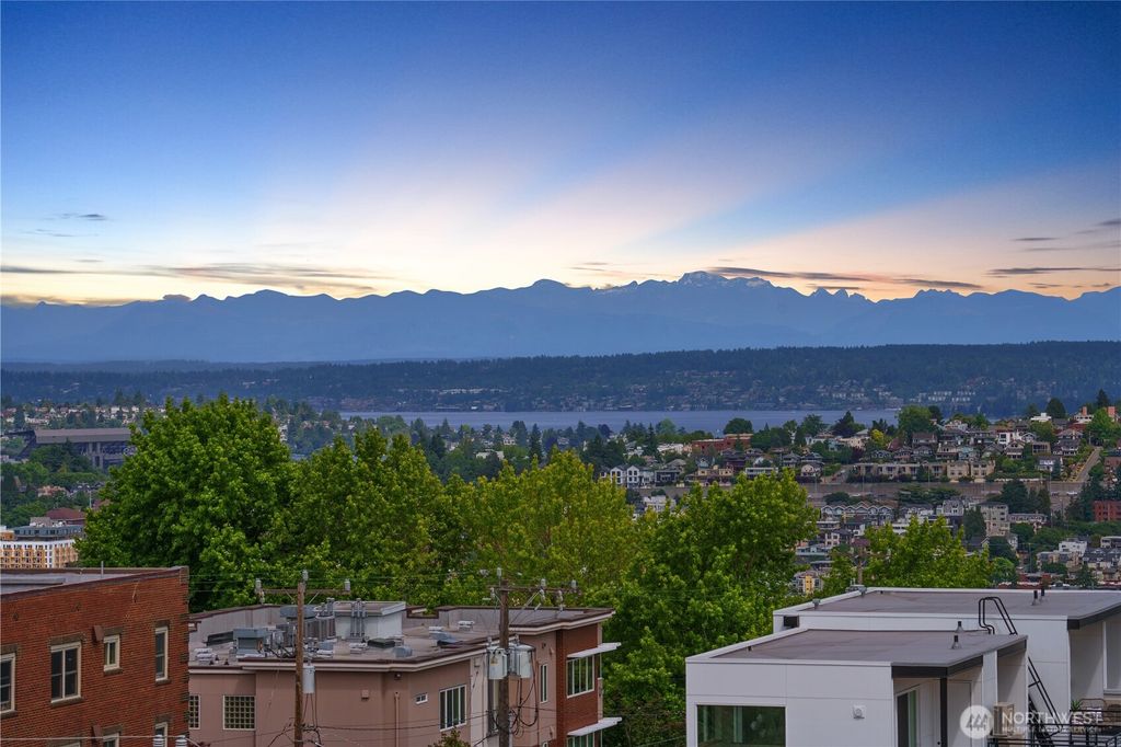 Photo of 1818 Bigelow Avenue N #403, Seattle, WA 98109 (MLS # 2396016)