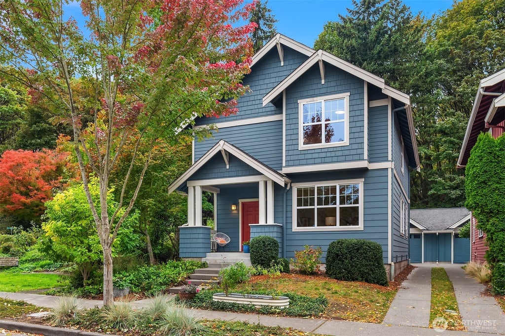 Photo of 4421 28th Avenue S, Seattle, WA 98108 (MLS # 2589825)