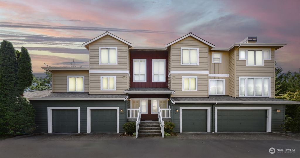 Photo of 16123 NE 90th Way, Redmond, WA 98052 (MLS # 2287744)