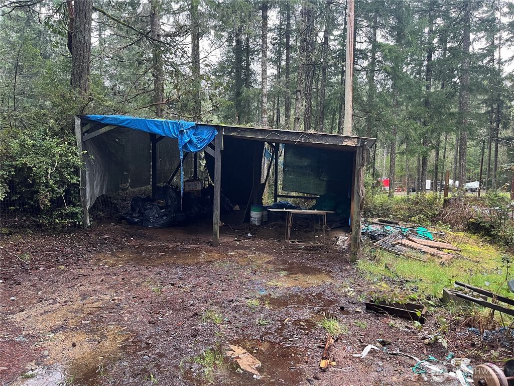 Photo of 1310 NE Collins Lake Drive, Tahuya, WA 98588 (MLS # 2495685)