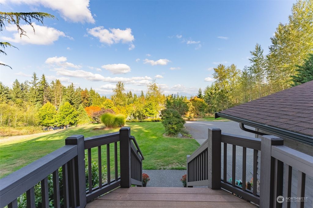 Photo of 13208 Meridian Avenue N, Marysville, WA 98271 (MLS # 2159380)