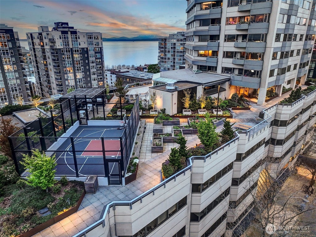 Photo of 2821 2nd Avenue #1005, Seattle, WA 98121 (MLS # 2547693)