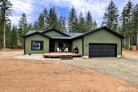 Photo of 19 Raven Lane, Elma, WA 98541 (MLS # 2560629)