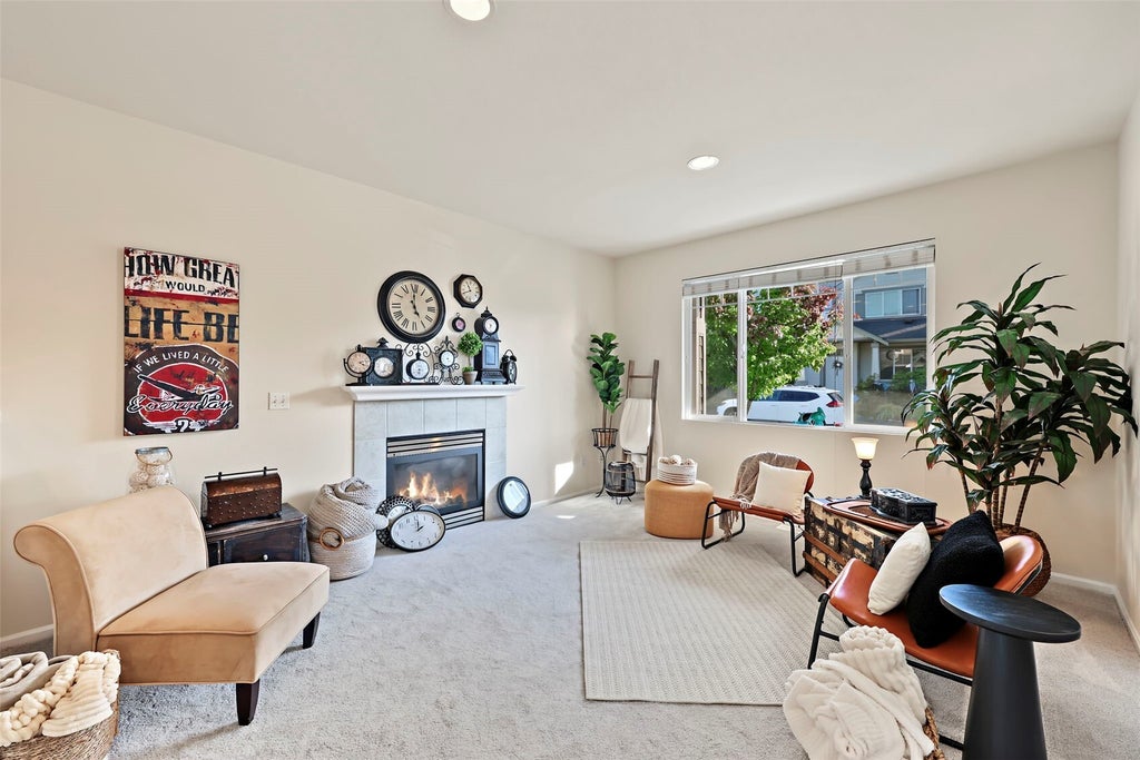 Photo of 17071 165th Avenue SE, Renton, WA 98058 (MLS # 2595379)