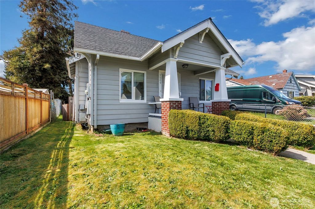 Photo of 5640 S I St, Tacoma, WA 98408 (MLS # 2503871)
