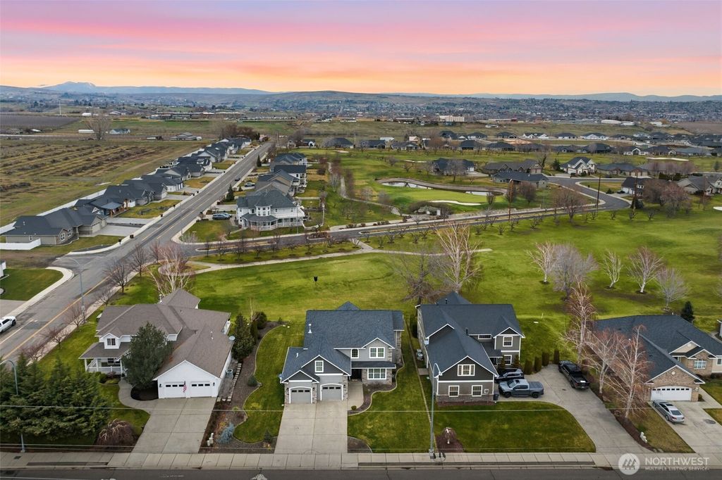 Photo of 9503 Occidental Road, Yakima, WA 98903 (MLS # 2484324)