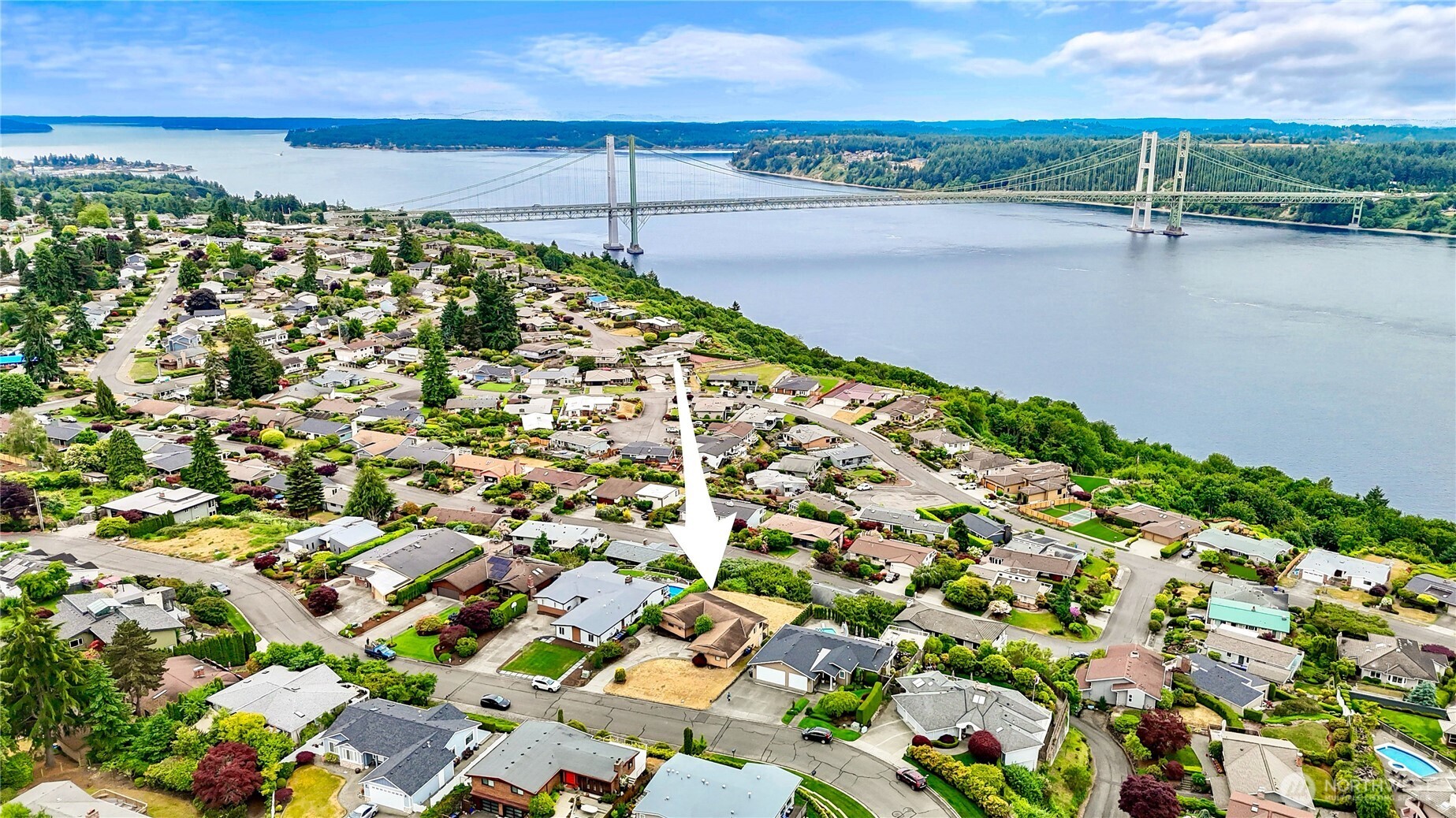 2608 Bridgeview Drive
