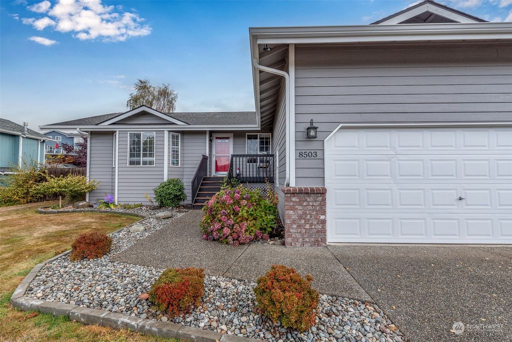 Photo of 8503 74th Drive NE, Marysville, WA 98270 (MLS # 2011909)