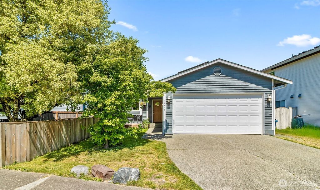 Photo of 16445 155th Street SE, Monroe, WA 98272 (MLS # 2523462)