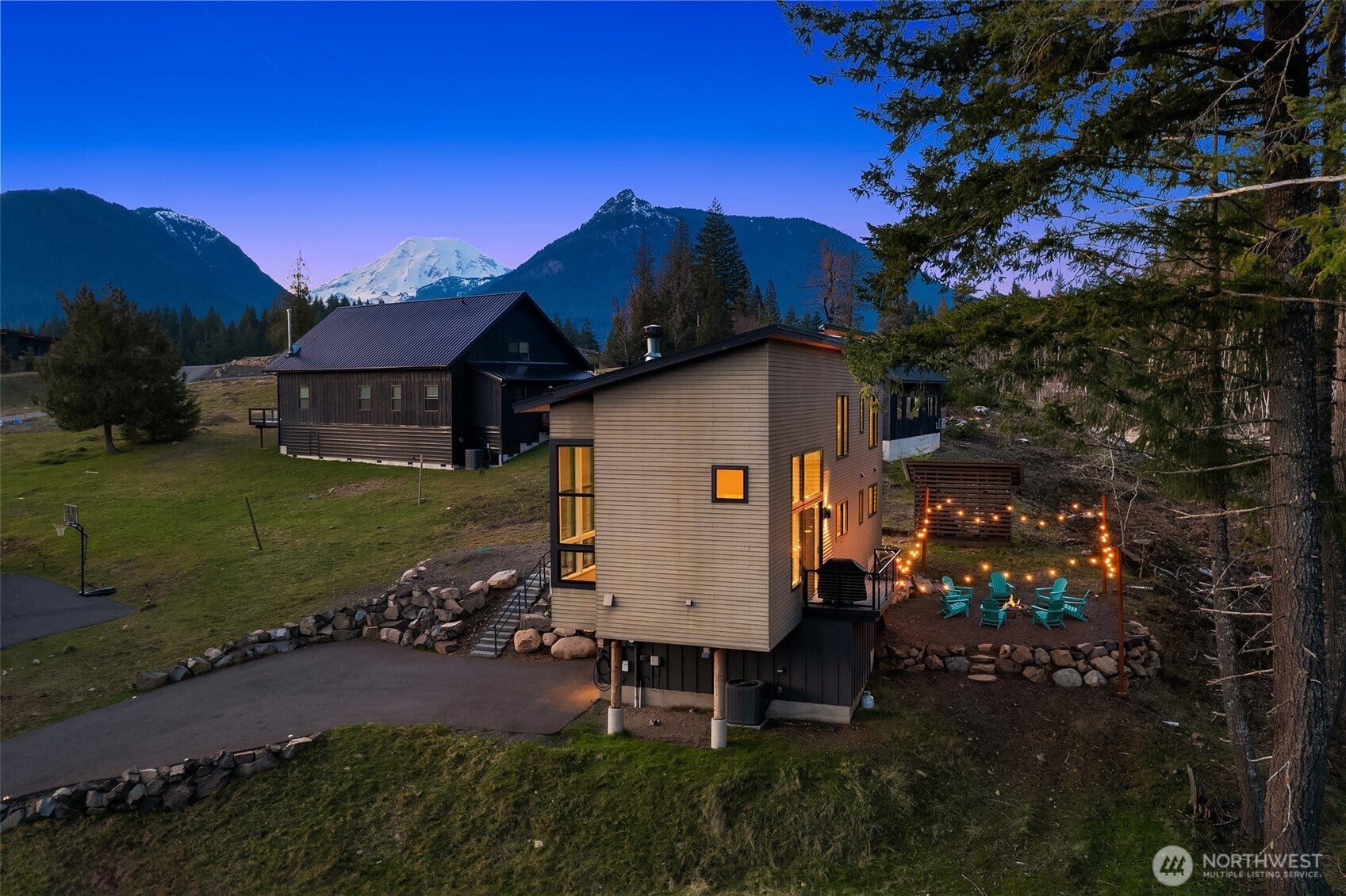 118 Burl Lane