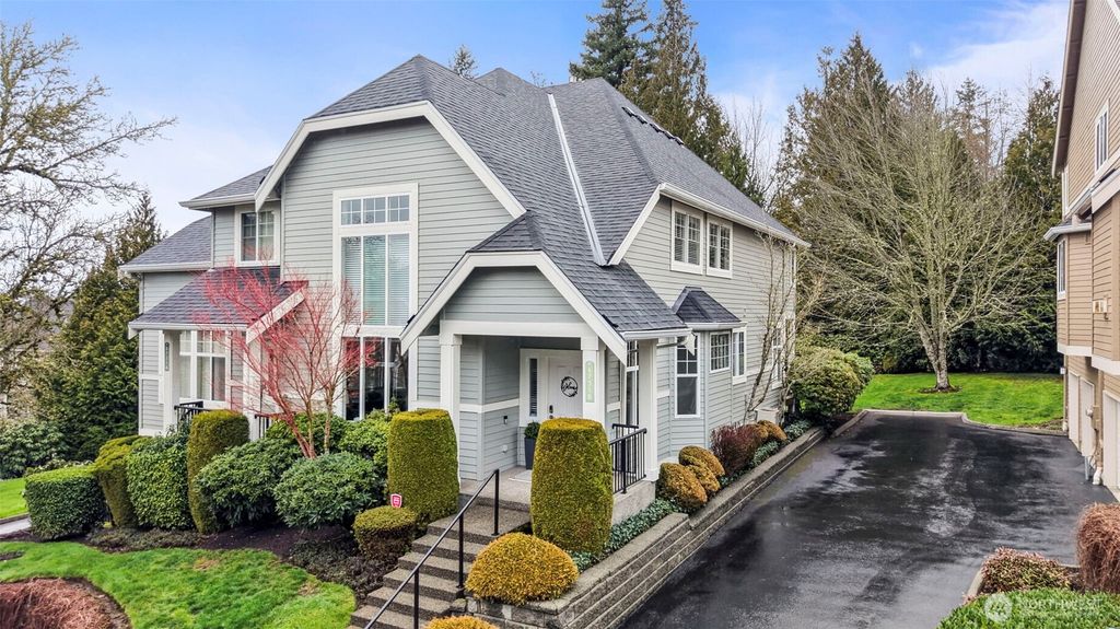 Photo of 6731 161st Avenue SE #B, Bellevue, WA 98006 (MLS # 2491799)