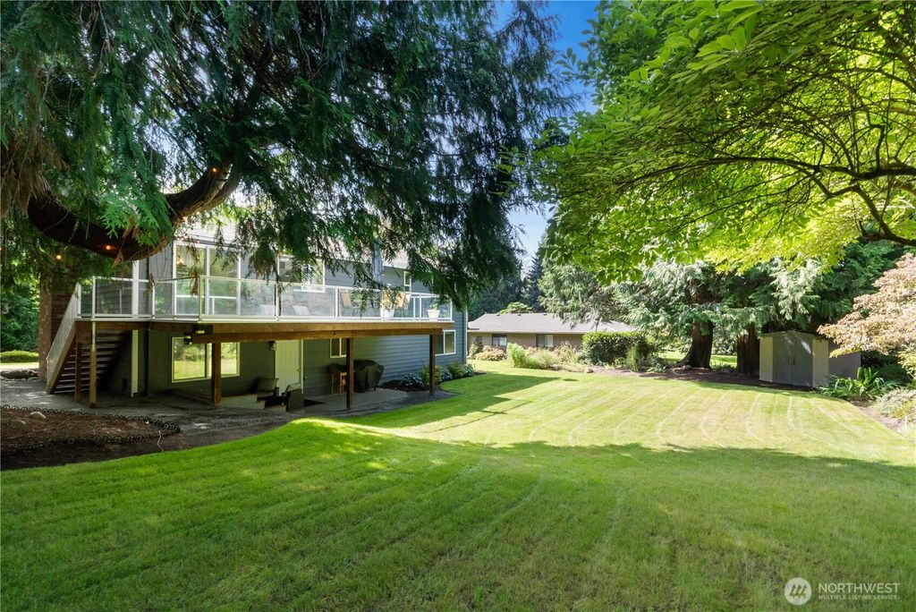 Photo of 2022 SW 306th Lane, Federal Way, WA 98023 (MLS # 2425533)