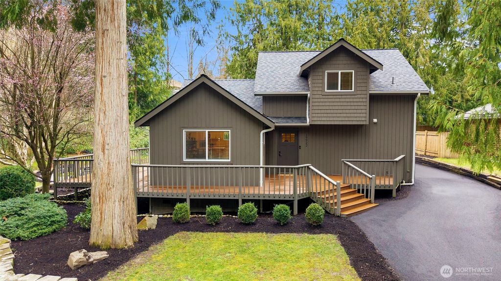 Photo of 19922 3rd Drive SE, Bothell, WA 98012 (MLS # 2495994)