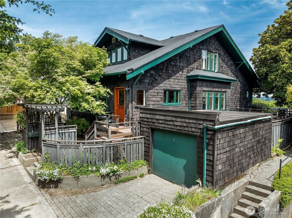 Photo of 2027 34th Avenue S, Seattle, WA 98144 (MLS # 2372259)