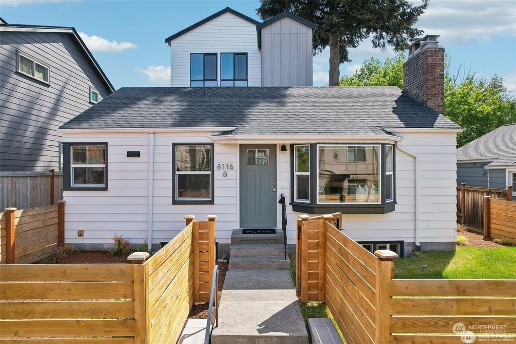 Photo of 8116 Stone Avenue N #B, Seattle, WA 98103 (MLS # 2269945)