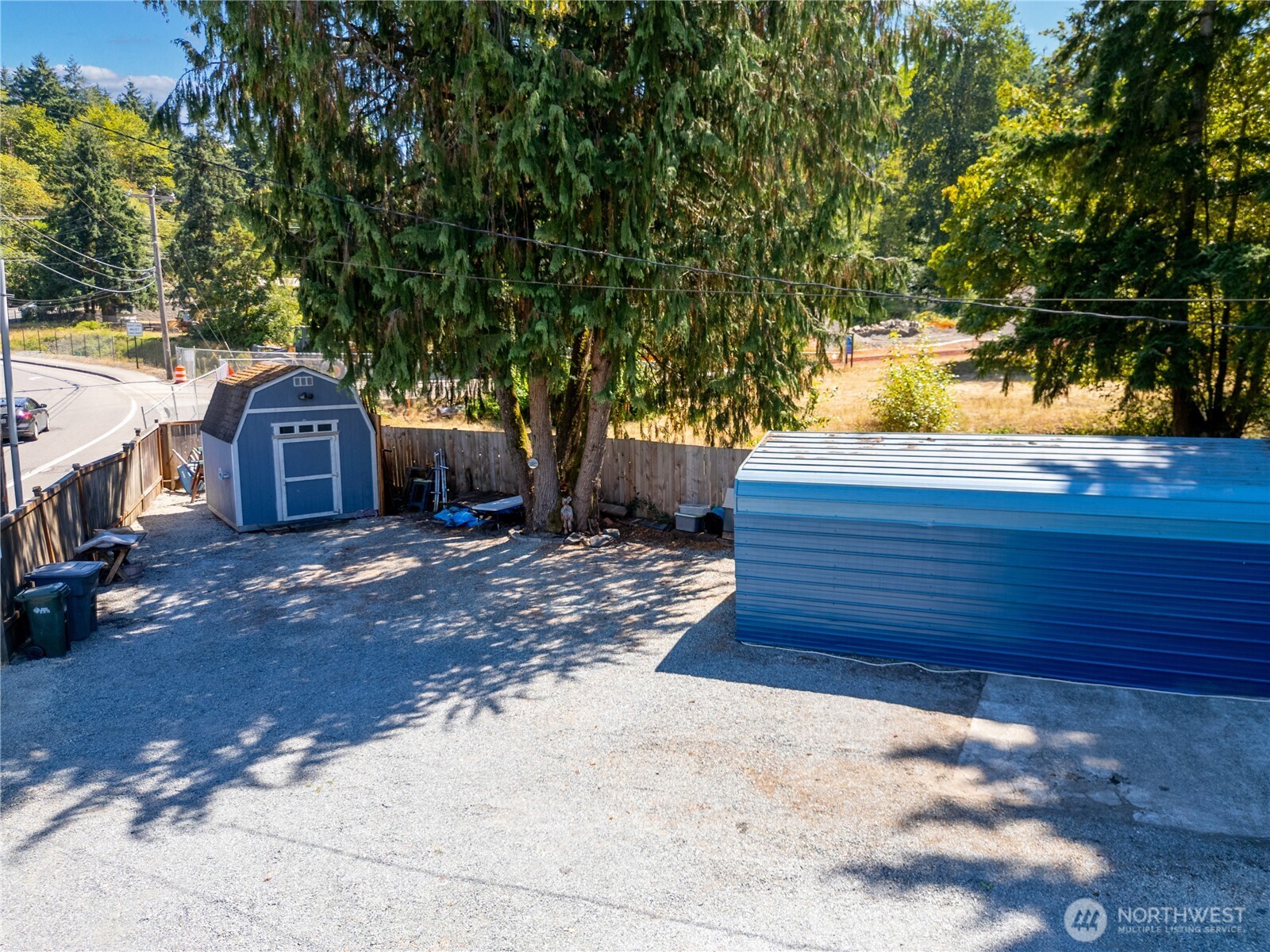 2814 Pioneer Way E