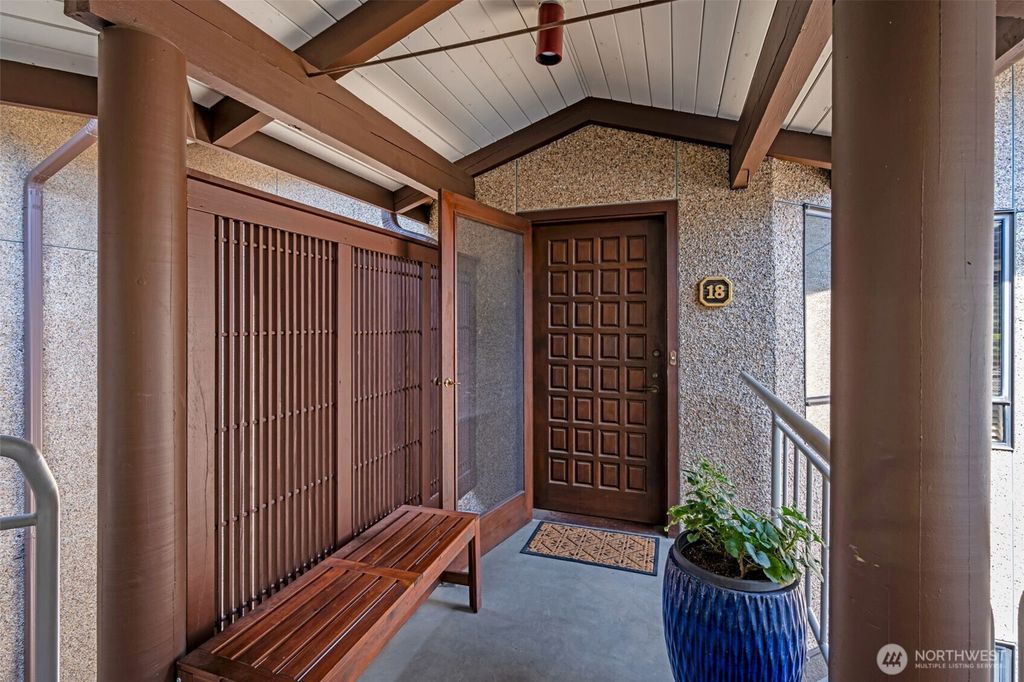 Photo of 7019 47th Avenue SW #18, Seattle, WA 98136 (MLS # 2486784)